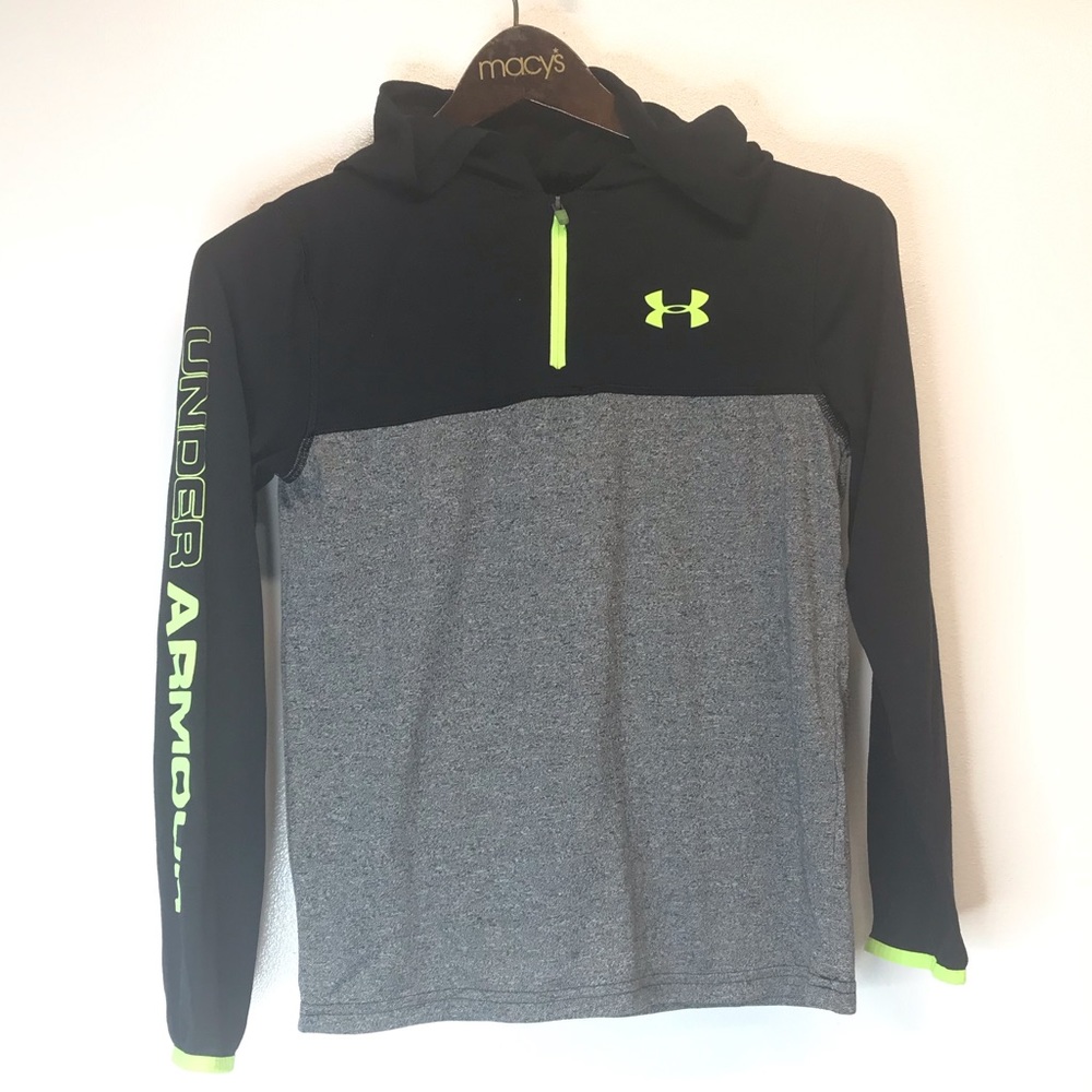 Under Armour YMD Boy M-54